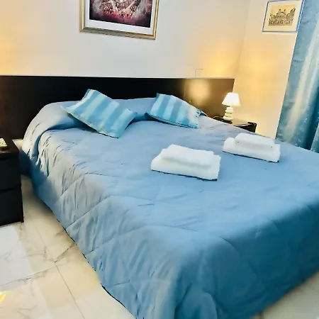 לינה וארוחת בוקר Kambal Maison